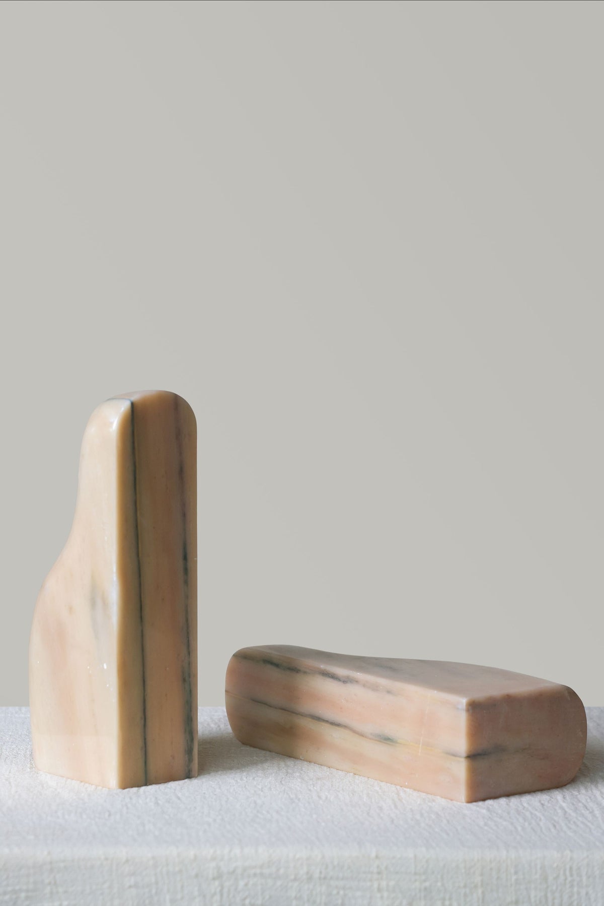 Bloc II Book Holders - Rosa Aurora